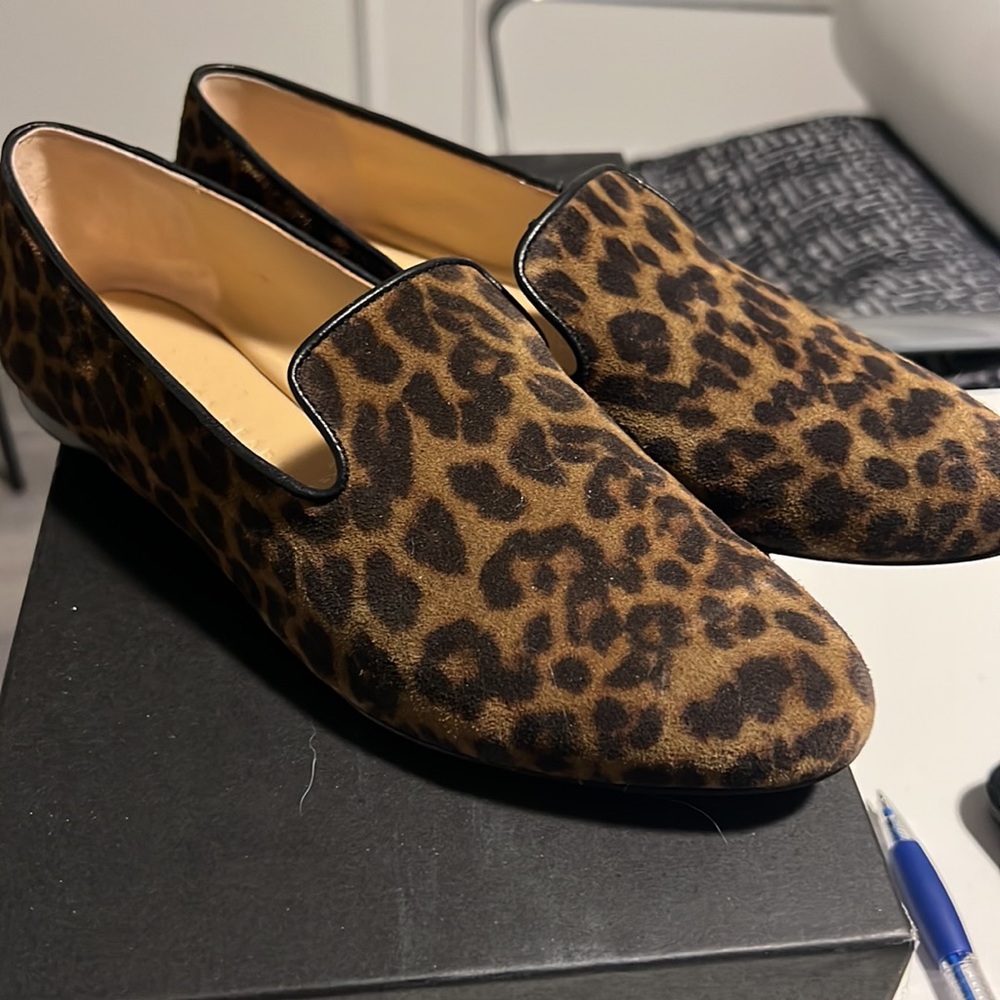Veronica Beard Leopard Print Flats - image 2